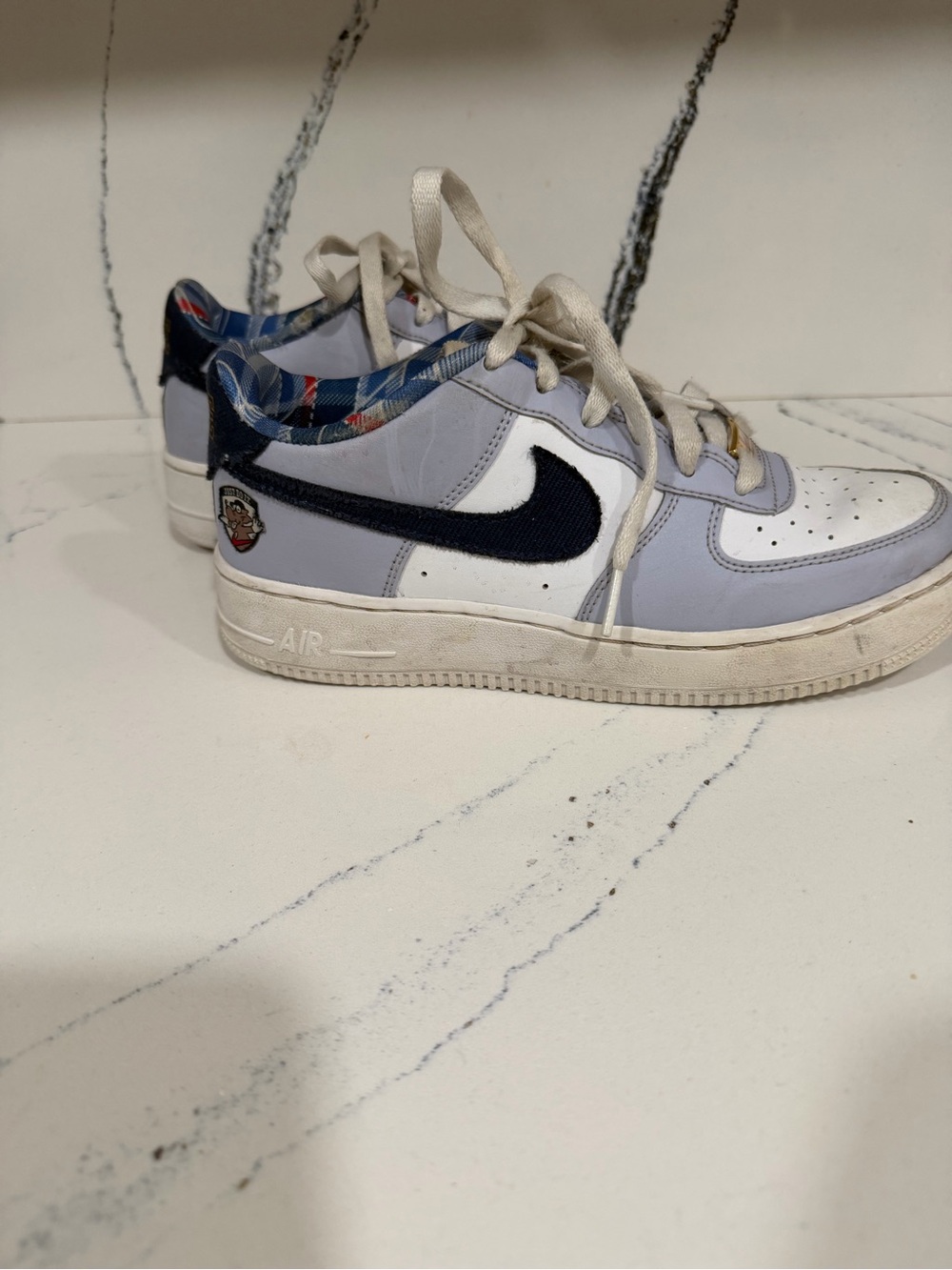 Nike Air Force 1 LV8 GS 'Just Do It Mascot'